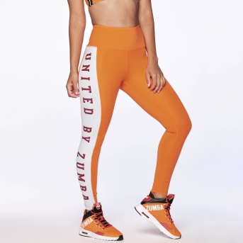 ズンバ　ZUMBA 正規品　jwi正規品　トレーナー　2枚セット　M ズンバ ZUMBA 正規品 jwi正規品 トレーナー 2枚セット M ZUMBA