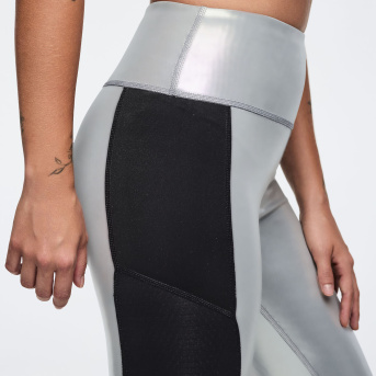 Zumba 25 High Waisted Ankle Leggings With Inserts <Black/Silver