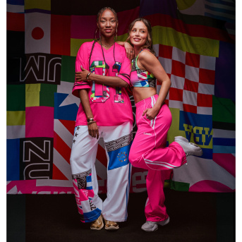 Worldwide Curvy Track Pants <Back to the Fuchsia> | JWI OFFICIAL