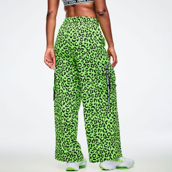 Dale-Z High Waisted Woven Cargo Pants <Green/Black> | JWI OFFICIAL