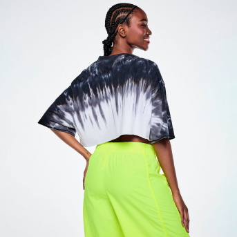 Rock n Roll Boxy Ultra Crop Top <White/Black> | JWI OFFICIAL
